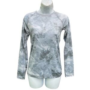 NWT Boy’s All in motion long sleeve fitted tee